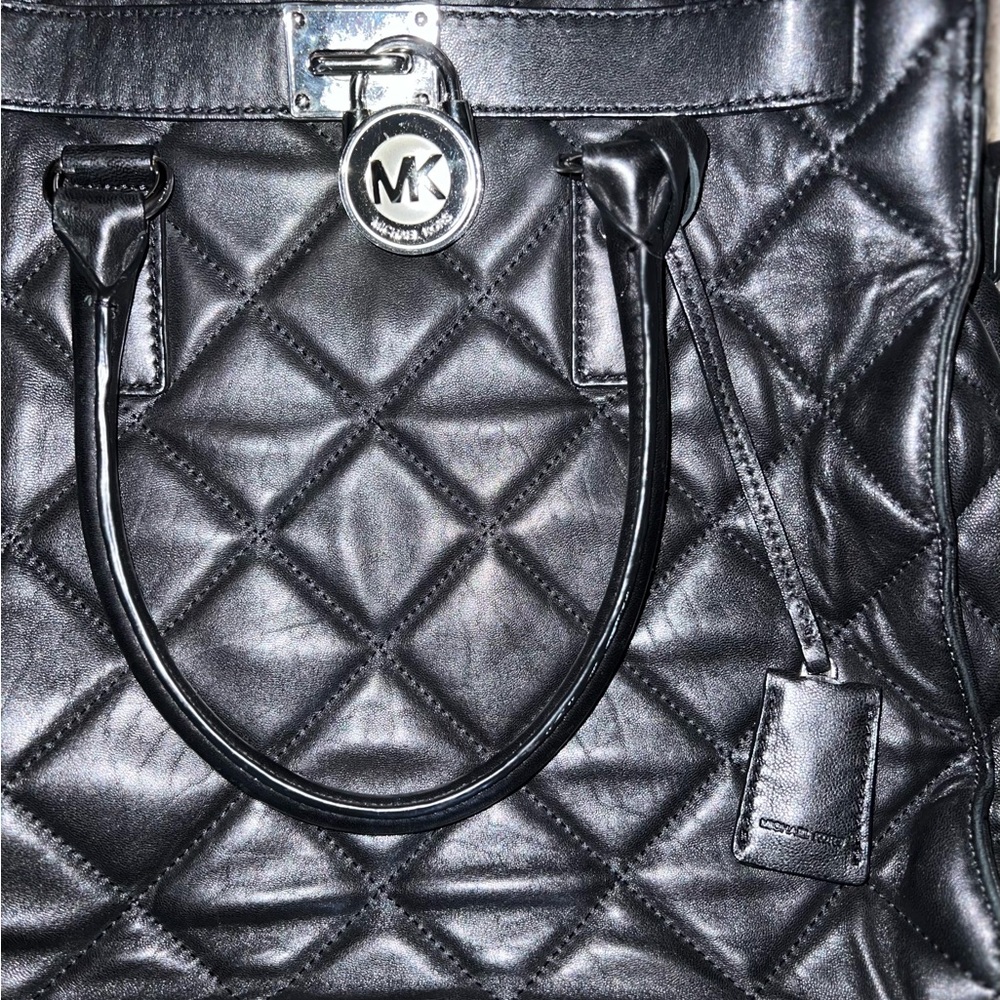 Michael Kors Large Hamilton Quilted Tote - Picture 4 of 10